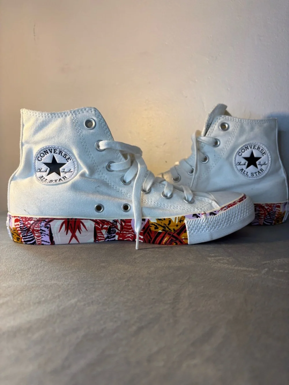 NWOT Converse White High-Top Sneakers with Tropical Sole Detail